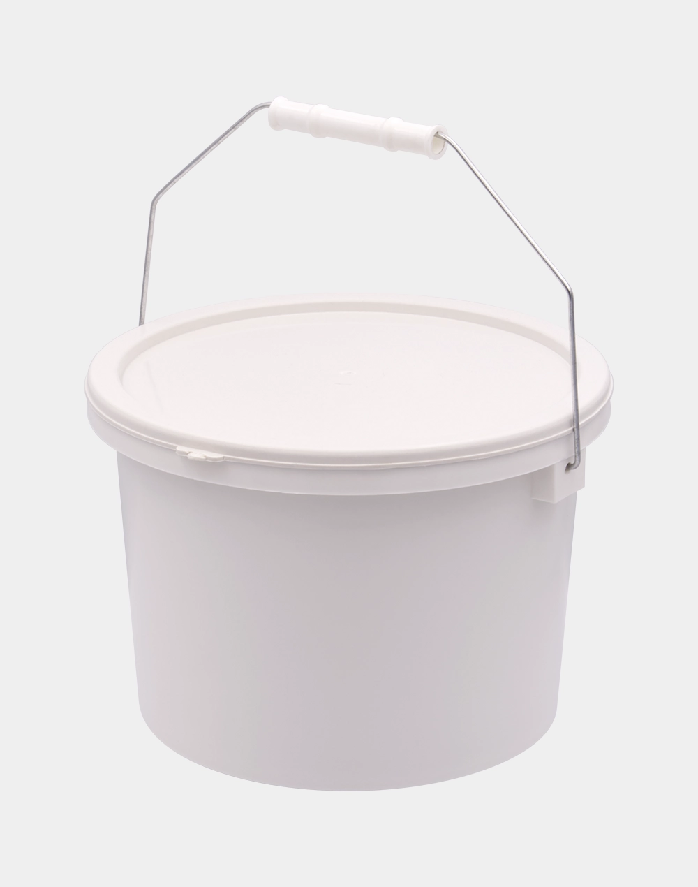 Bote Industrial Multiusos con Tapa 3.5 Litros, Resistente y Antifugas